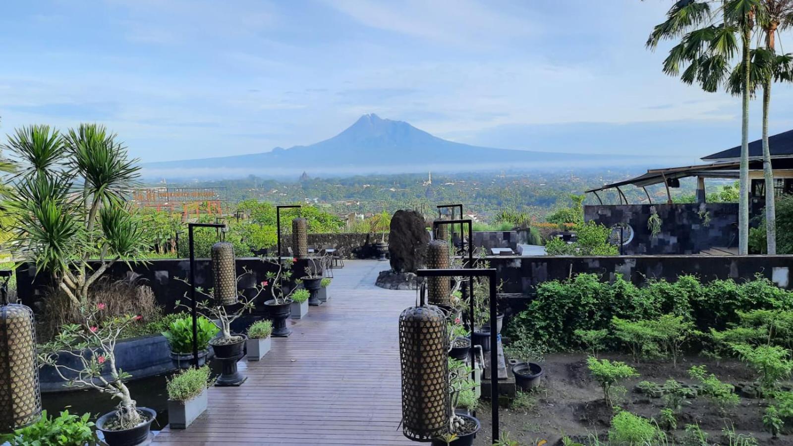 Abhayagiri - Sumberwatu Heritage Resort Randugunting Exterior foto